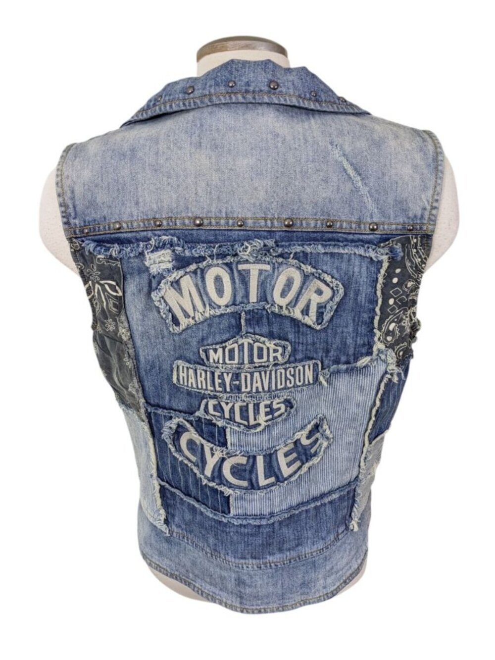 Harley Davidson Womens Denim Vest Embroidered Patchwork Blue Size L Biker